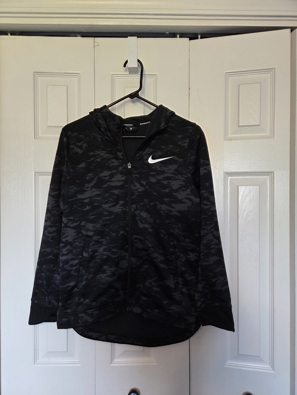 Nike Basketball Black & White Dri-FIT Basketball Zip Hoodie